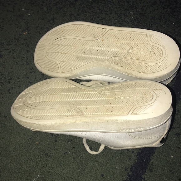 Women’s Adidas Cloudfoam sneakers sz 6 - Picture 4 of 4